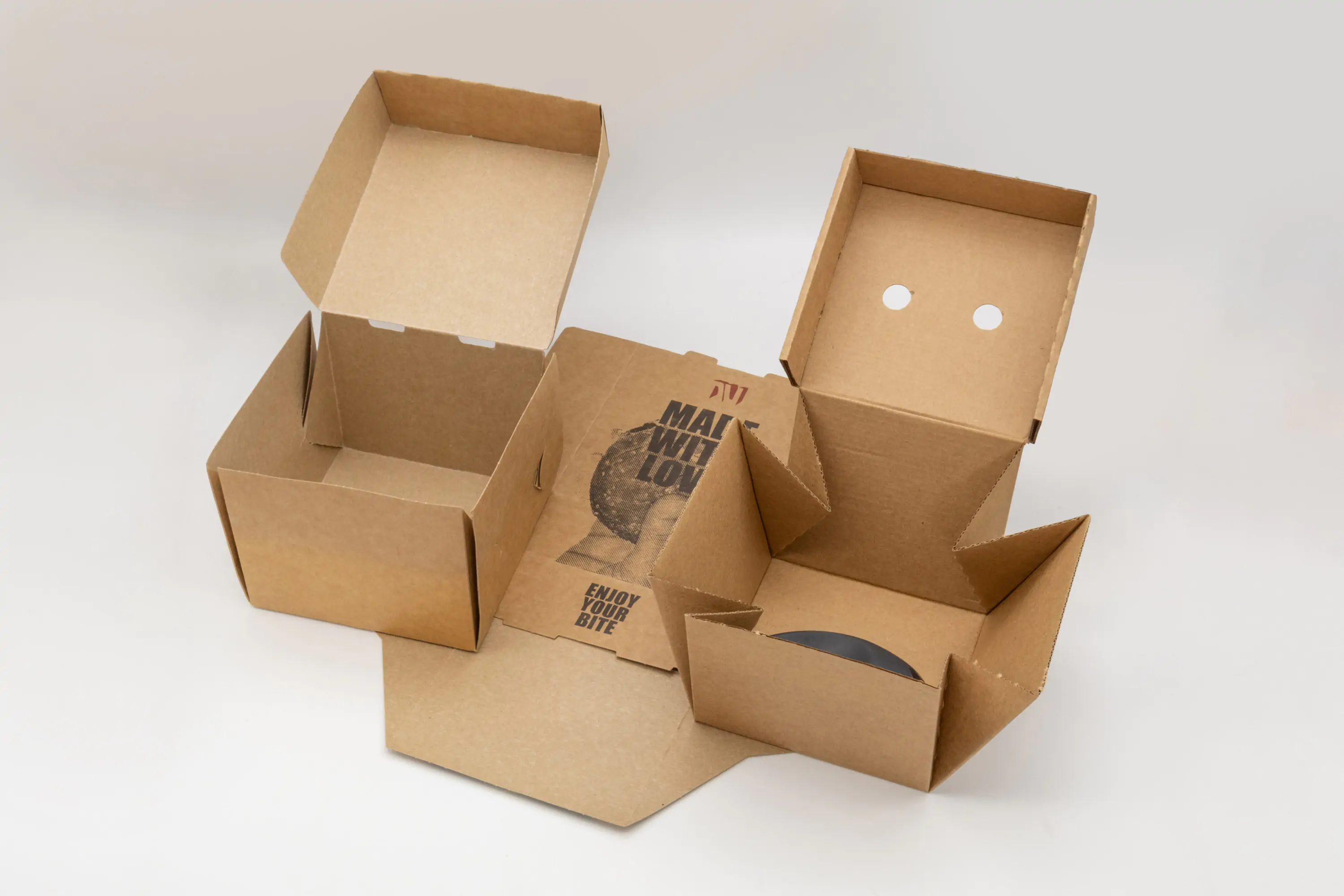 Features wie Luftloch oder Steckschlitz